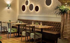 Ibis Styles Figueres Ronda